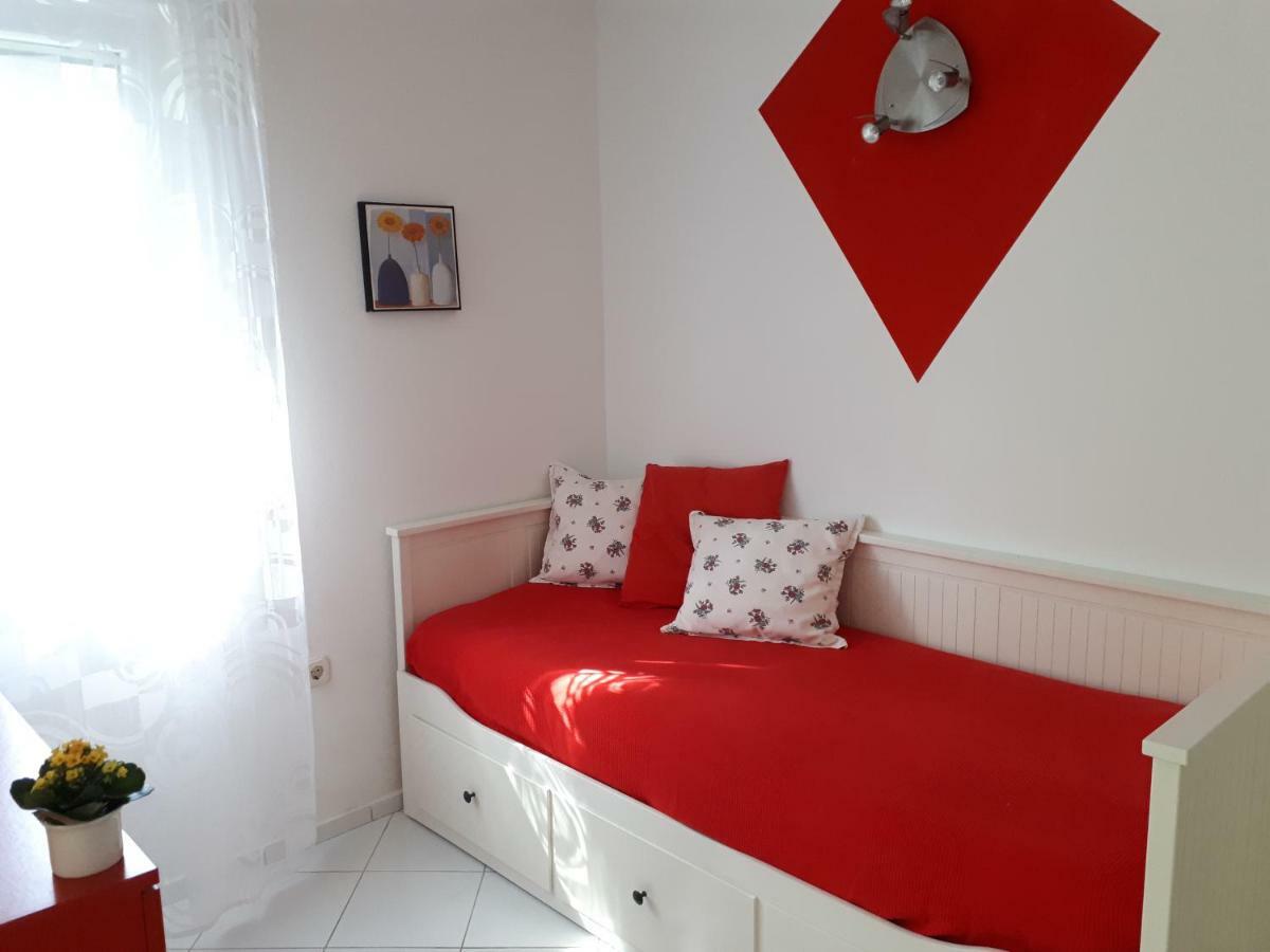 Apartmani Matas Petrcane Luaran gambar